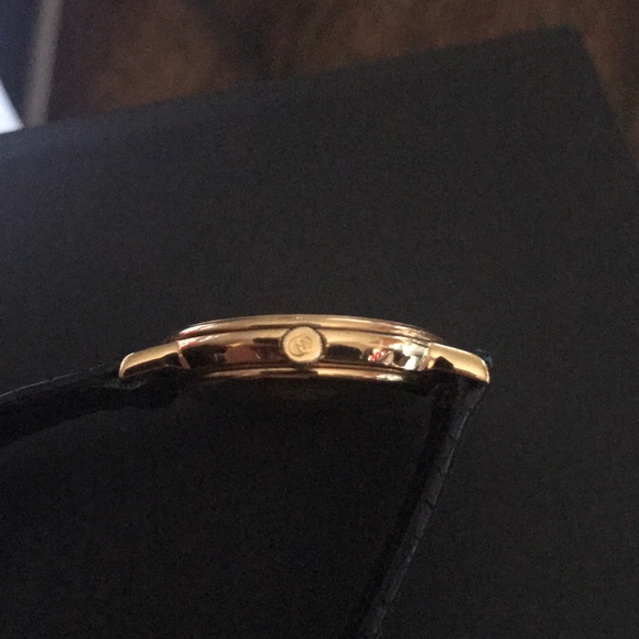 GUCCI Timeless AUTHENTIC VINTAGE  Watch 💝 - Picture 15 of 15